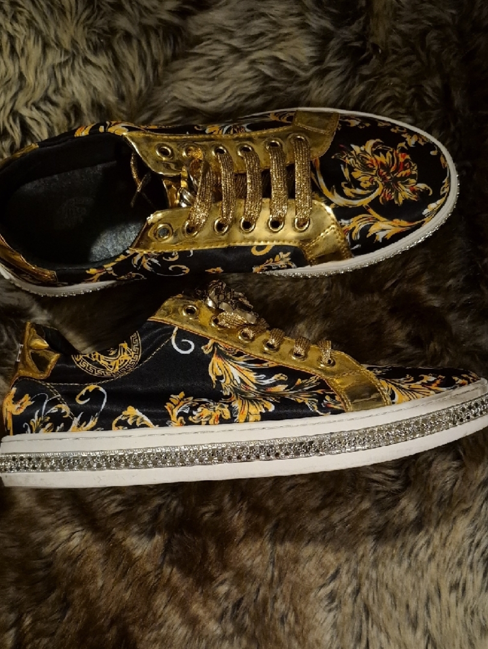 Versace Black and Gold Baroque Logo Trainer - Picture 2 of 3